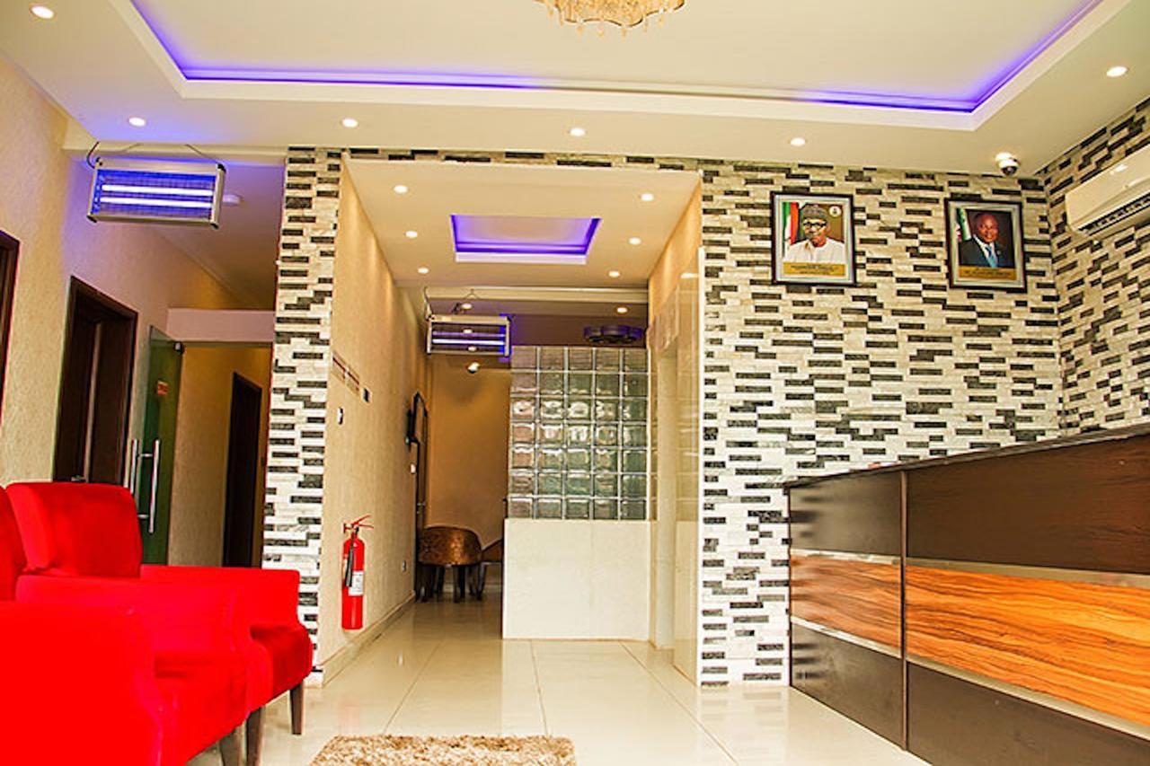 Lakeem Suites Agboyin Surulere Lagos Bagian luar foto
